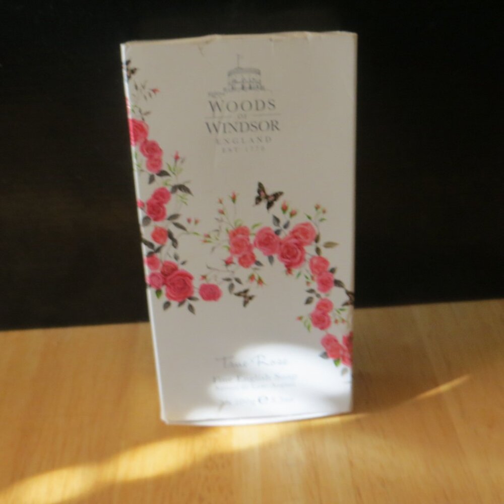 Woods of Windsor True Rose Luxury Bar Soap 3x60g/2oz Gift For Her